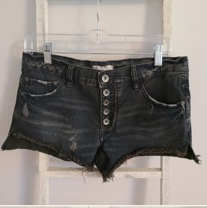Free People size 26 button fly super Distressed shorts